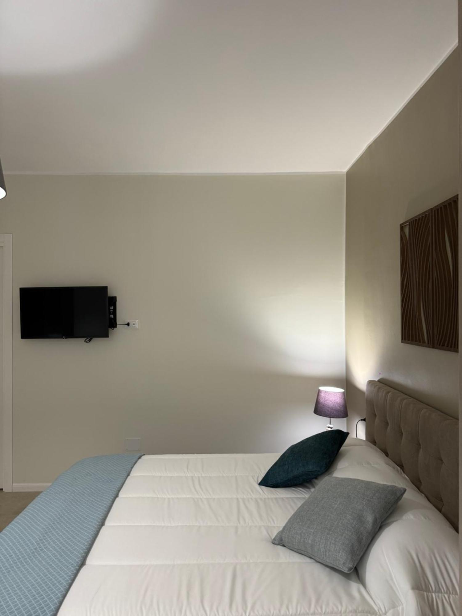 Dimora Dei Vespri 1 Hotel Катания Екстериор снимка