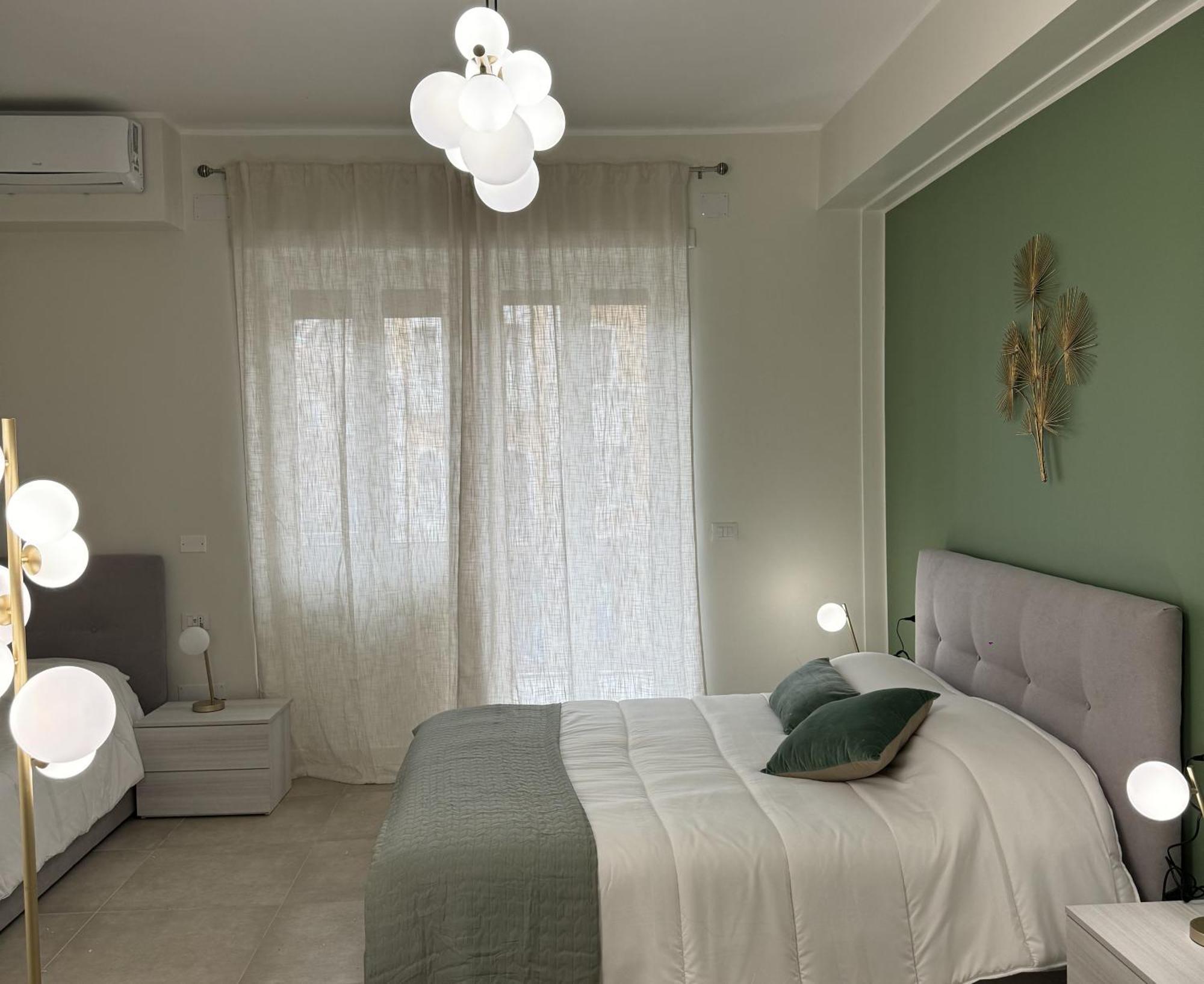 Dimora Dei Vespri 1 Hotel Катания Екстериор снимка