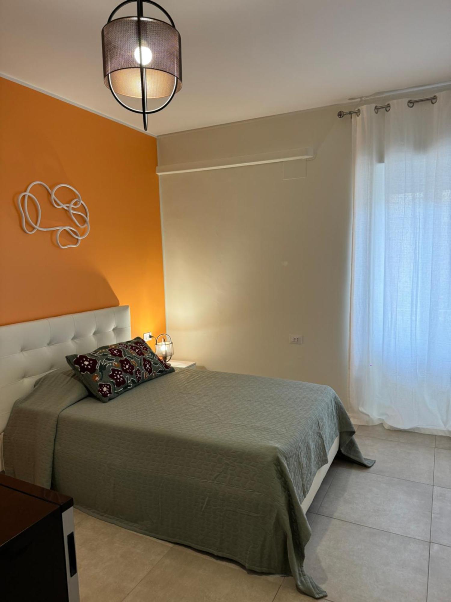 Dimora Dei Vespri 1 Hotel Катания Екстериор снимка