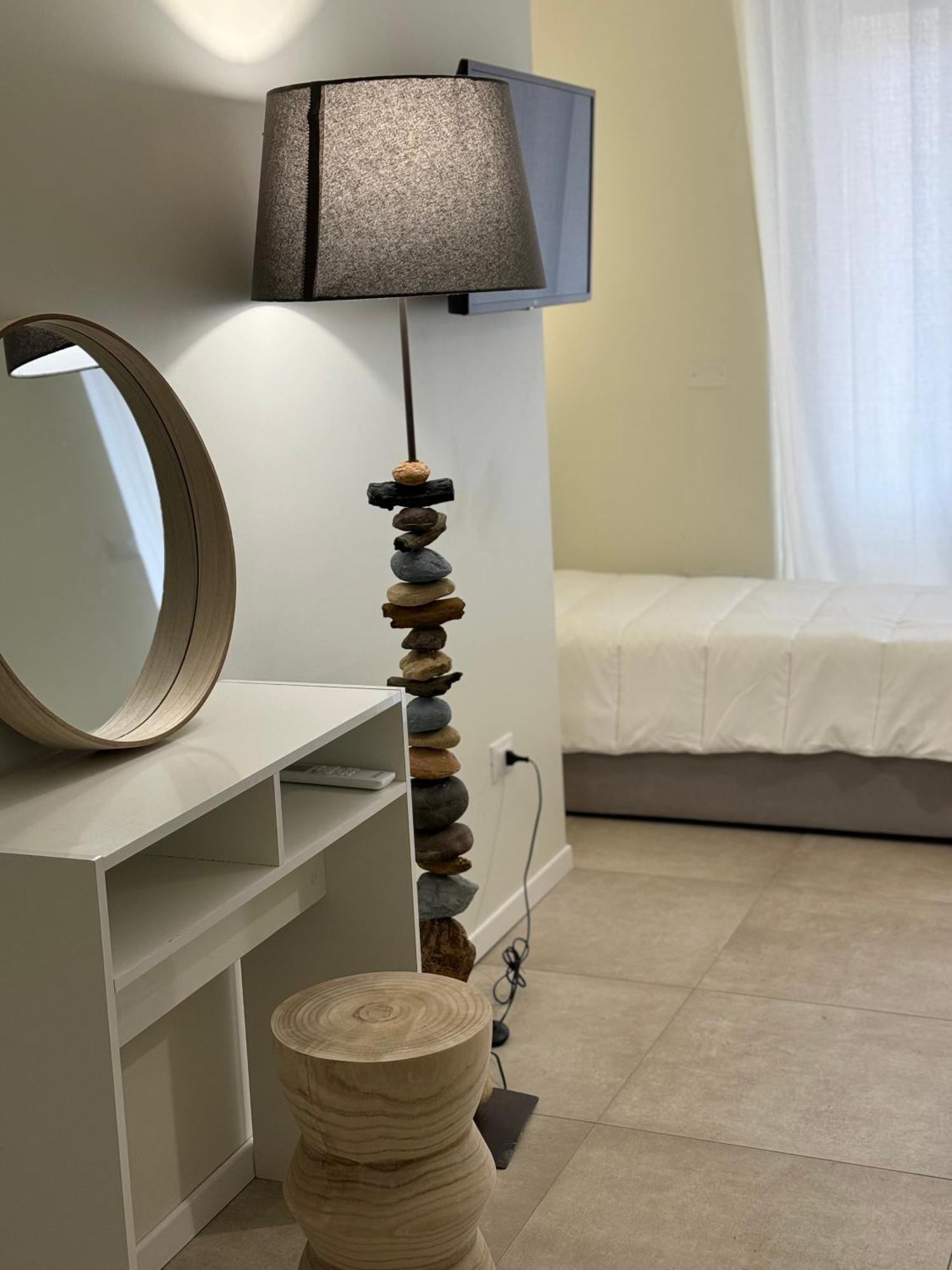 Dimora Dei Vespri 1 Hotel Катания Екстериор снимка